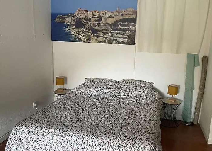 Sur Le Port Face A La Citadelle アパート